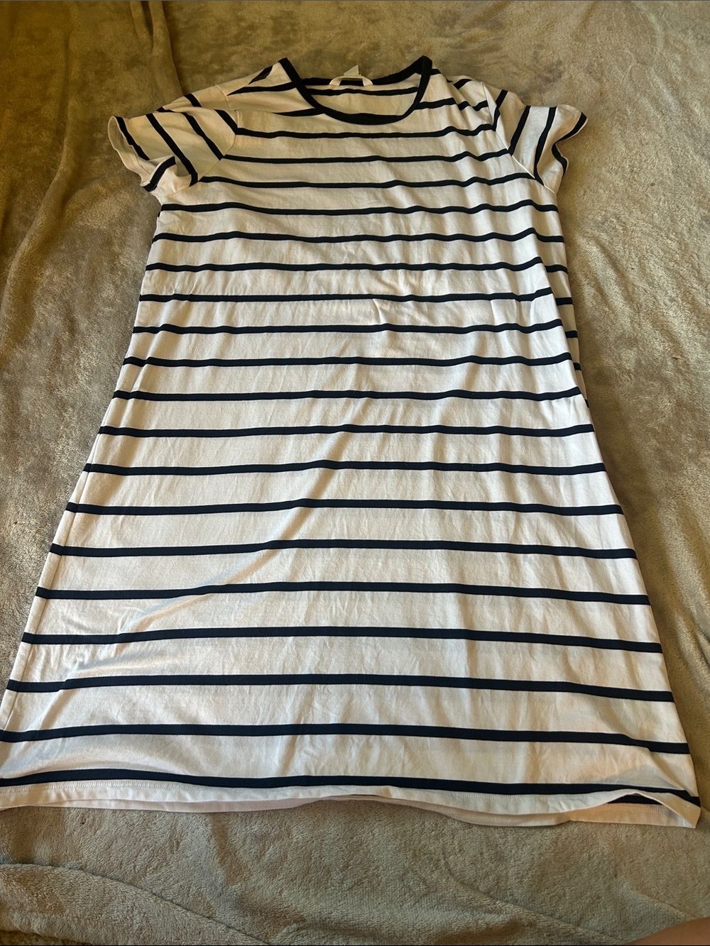 Athleta essential tee dress
